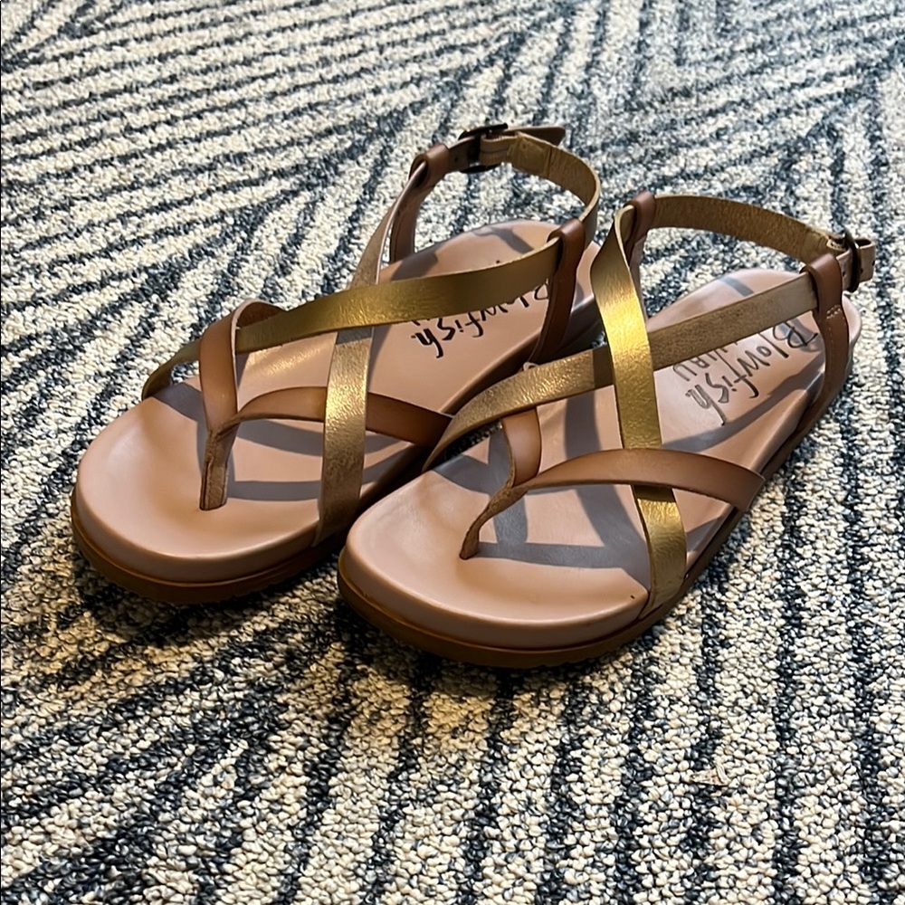 Rose gold strappy sandal